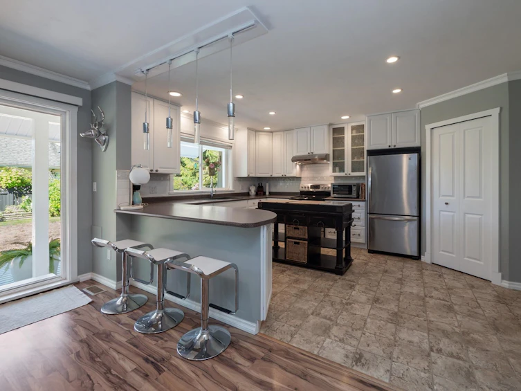 471 Eaglecrest Drive, Gibsons, BC, V0N 1V8
