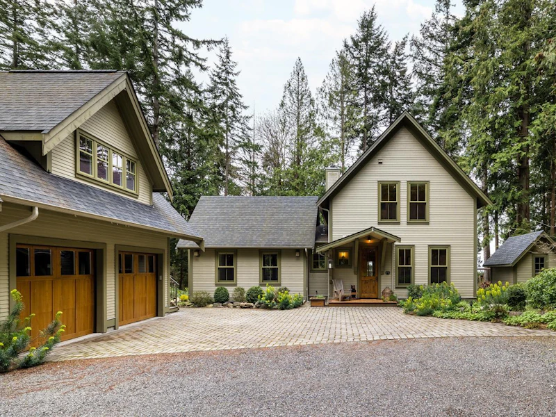 1755 Emily Lane, Bowen Island BC V0N 1G2