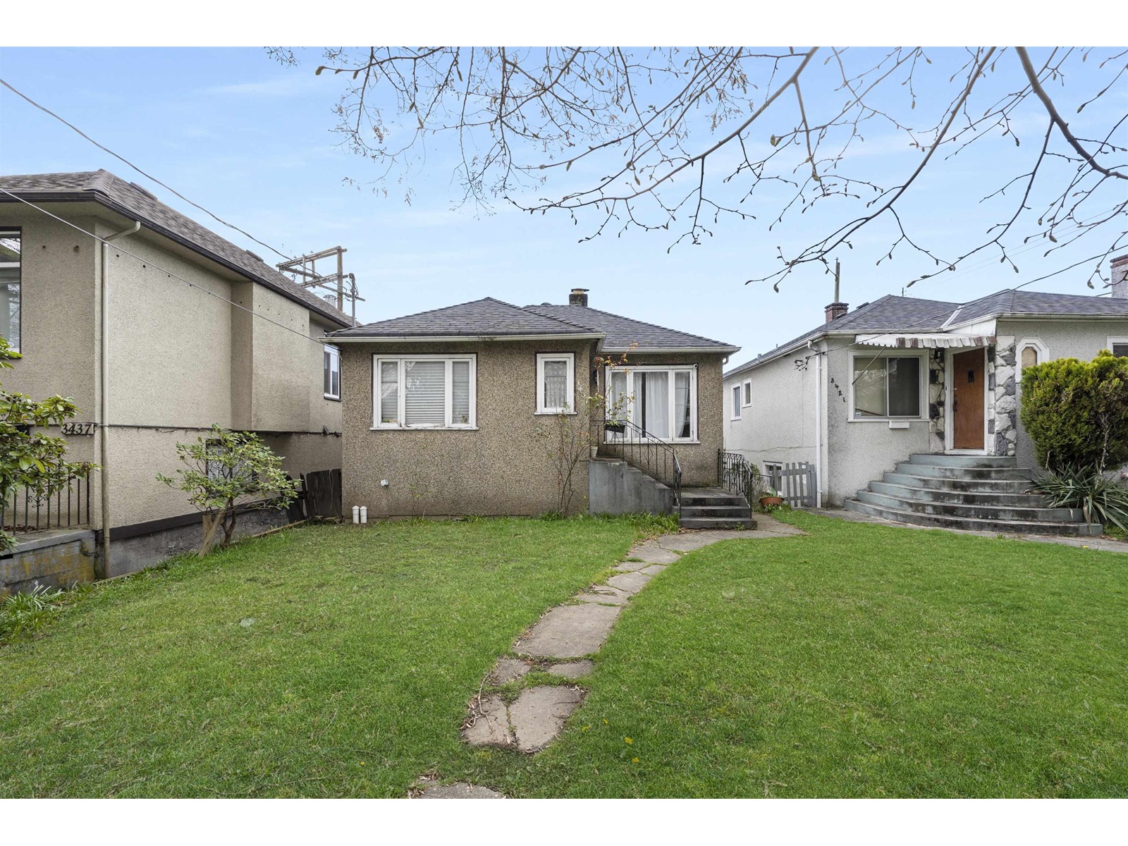 3431 Glen Drive, Vancouver, BC, V5V 4S5