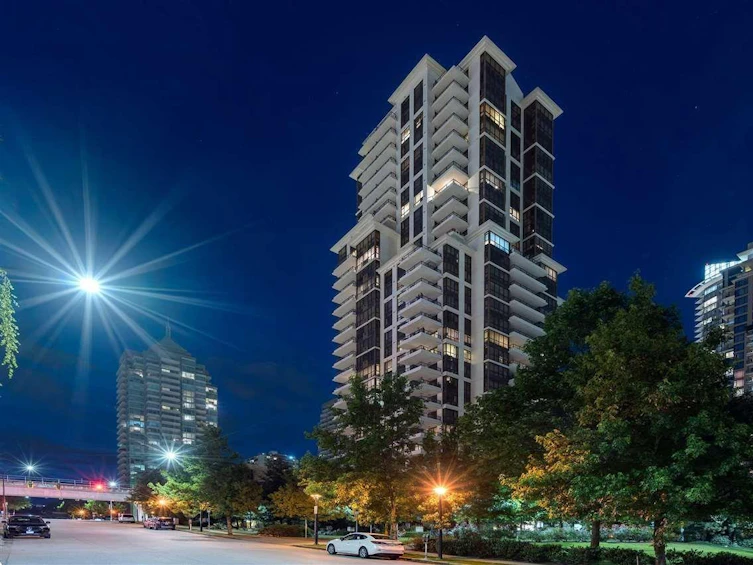 202-2088 Madison Avenue, Burnaby, BC, V5C 6T5
