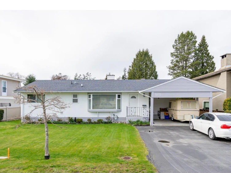 5233 Westminster Avenue, Delta, BC, V4K 2J4