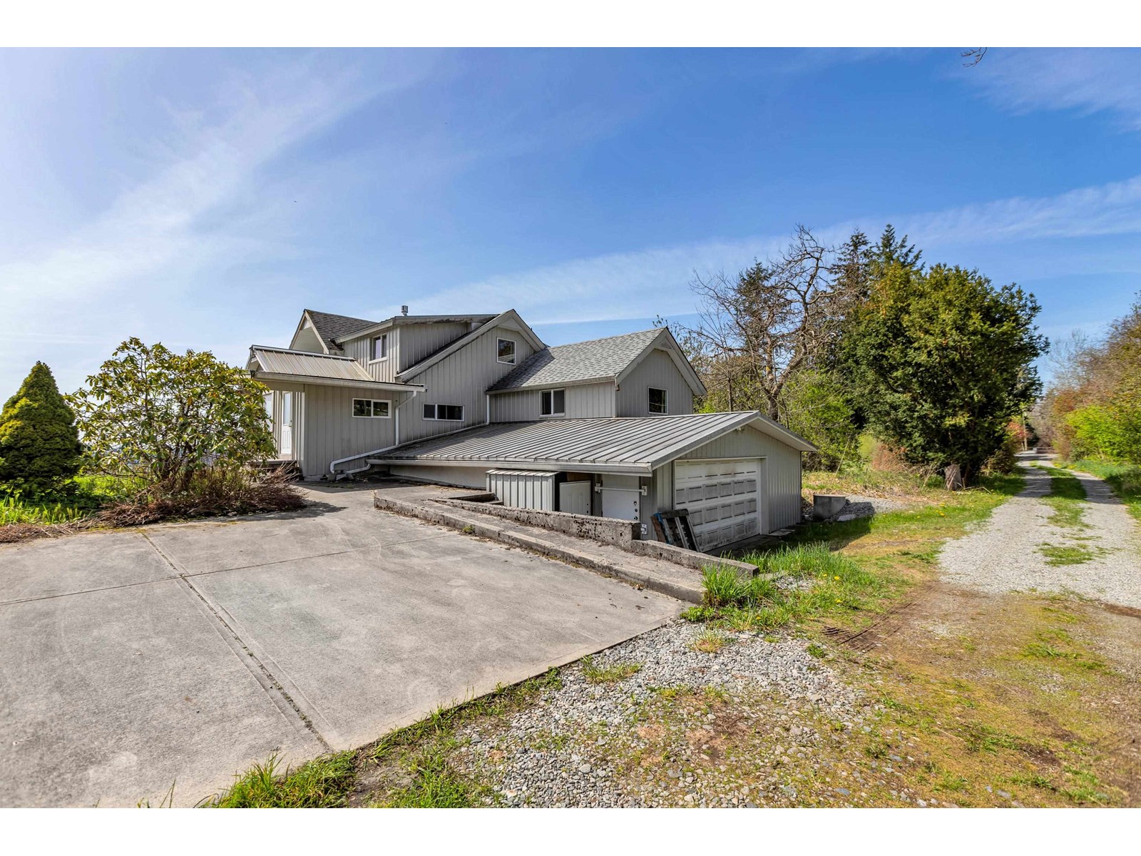 9730 268 Street, Maple Ridge, BC, V2W 1T1