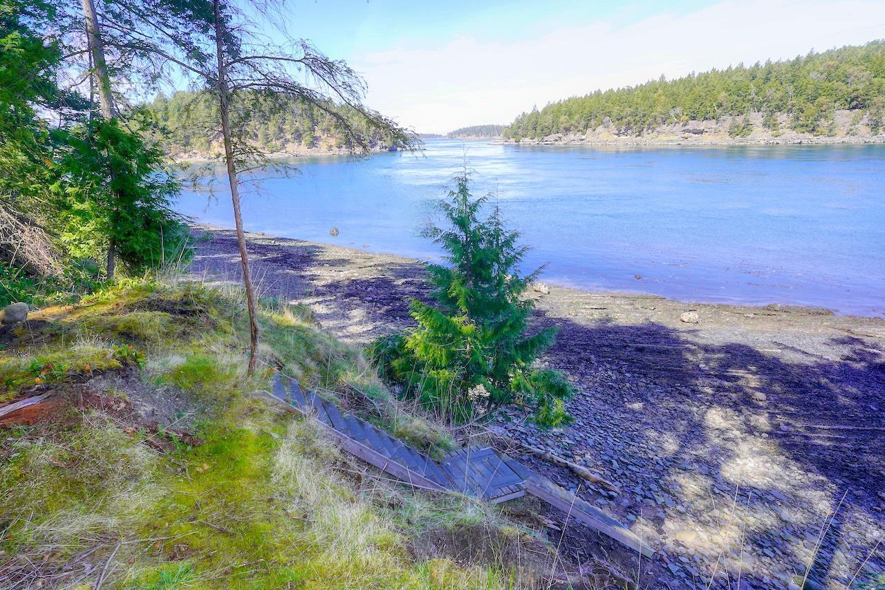 780 Channel View Way, Mayne Island, BC, V0N 2J2