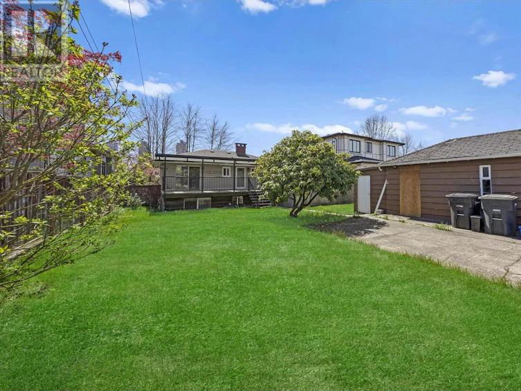 4557 Parker Street, Burnaby, BC, V5C 3E1