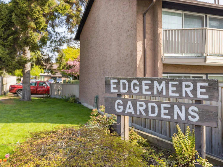74-10600 No. 4 Road, Richmond, BC, V7A 2Z7