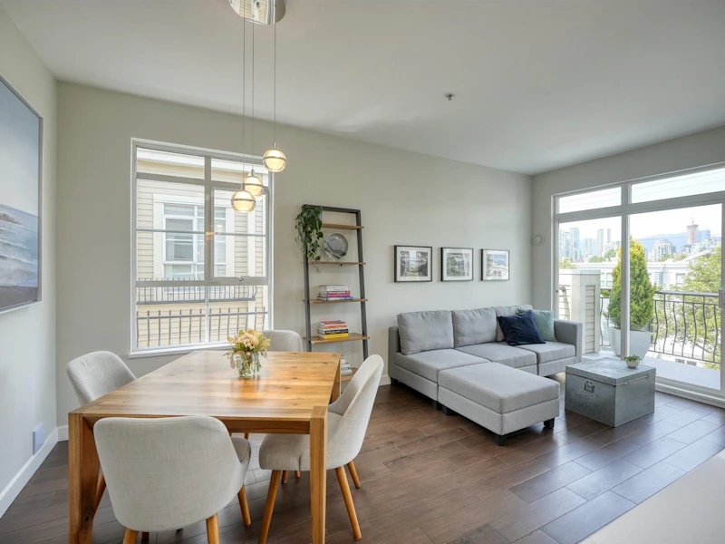 305 - 658 W 7th Avenue, Vancouver BC V5Z 1B5