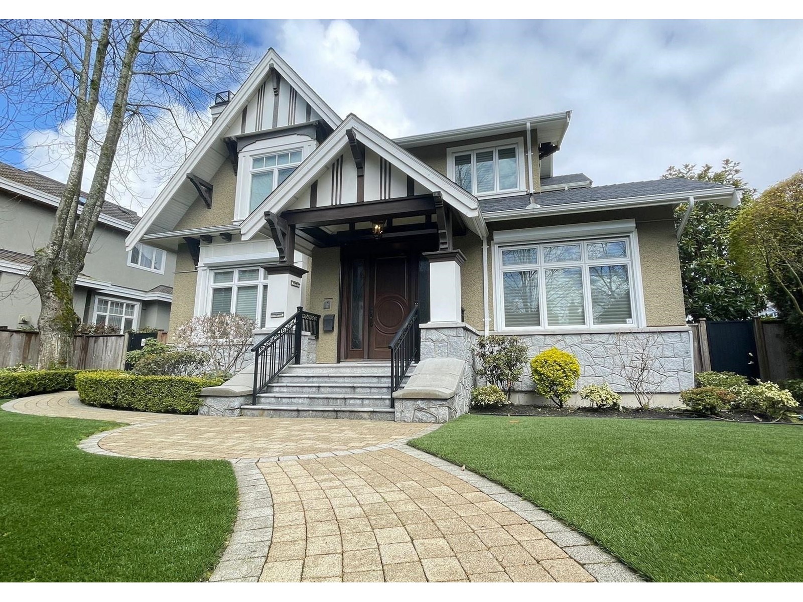 2843 West 44th Avenue, Vancouver, BC, V6N 3K1