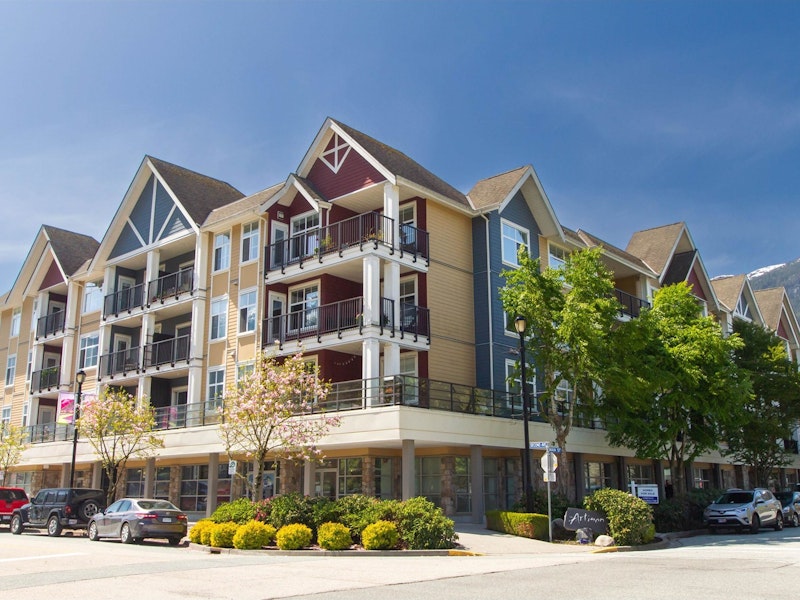 401 - 1336 Main Street, Squamish BC V8B 0R2