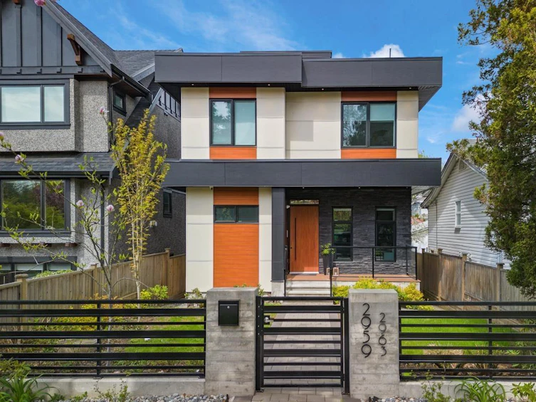 2959 West 16th Avenue, Vancouver, BC, V6K 3C7