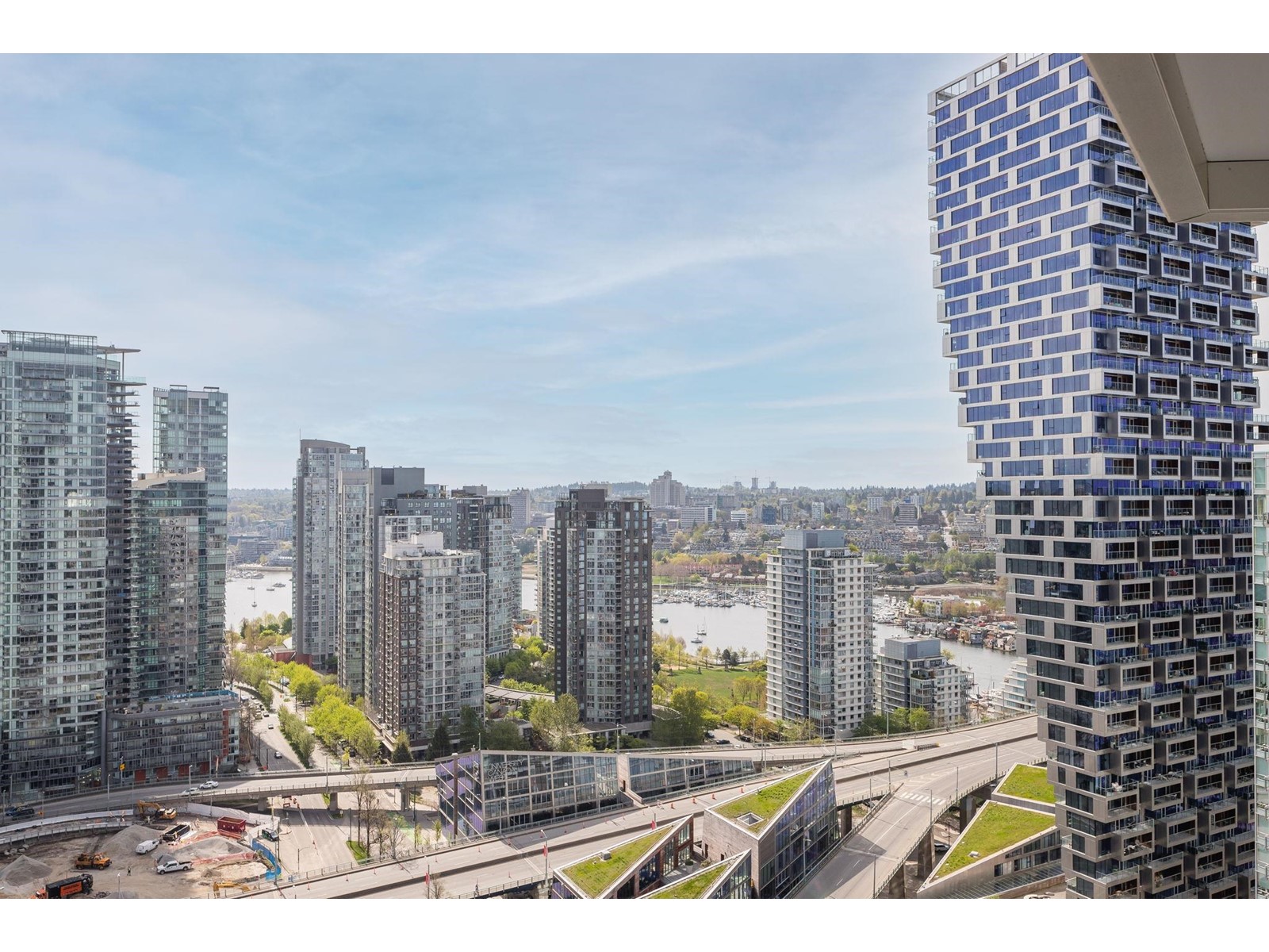 2706-889 Pacific Street, Vancouver, BC, V6Z 1C3