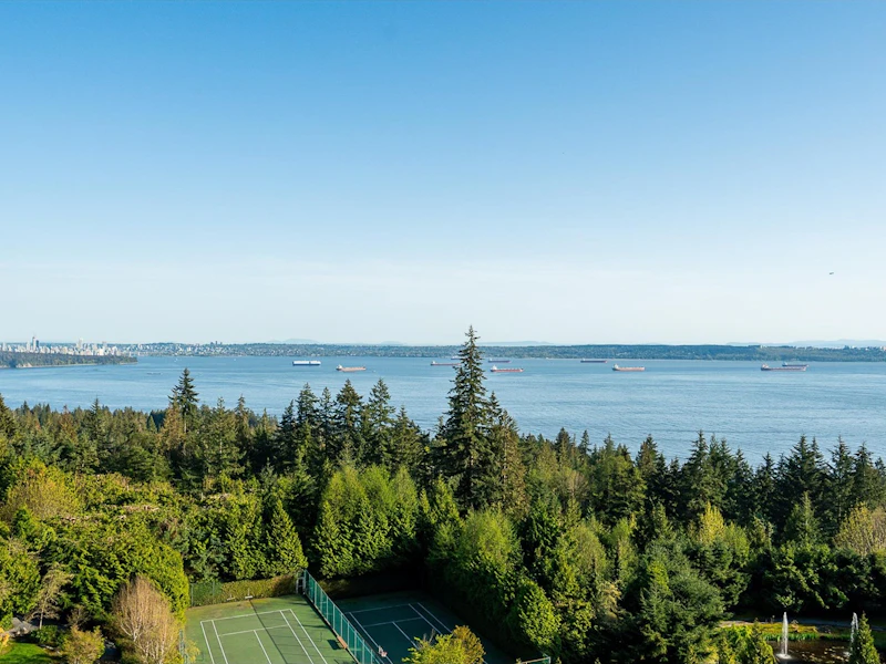 702 - 3131 Deer Ridge Drive, West Vancouver BC V7S 4W1