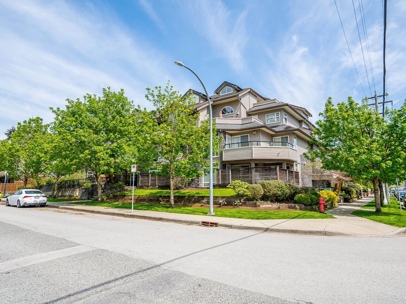209 - 3150 Vincent Street, Port Coquitlam BC V3B 3T1