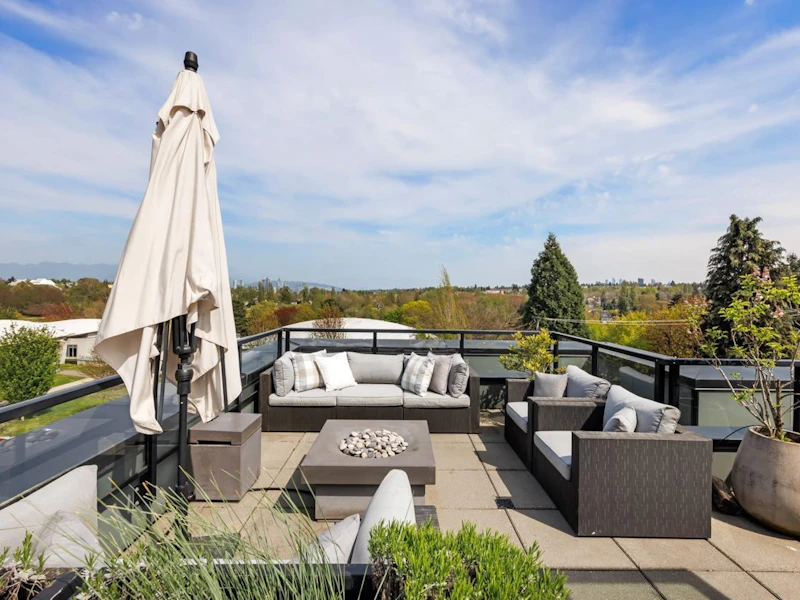 3435 Porter Street, Vancouver BC V5N 4H2