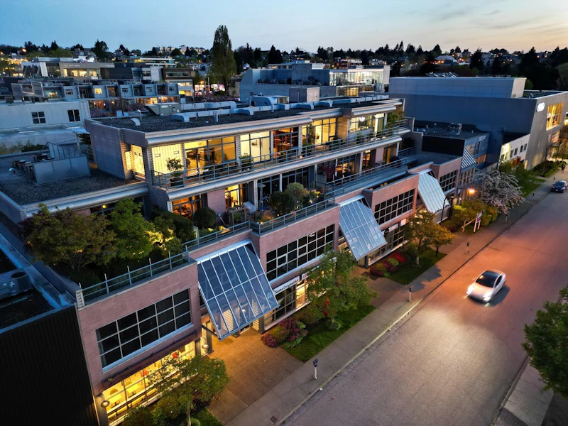 401 - 1750 W 2nd Avenue, Vancouver BC V6J 1H6