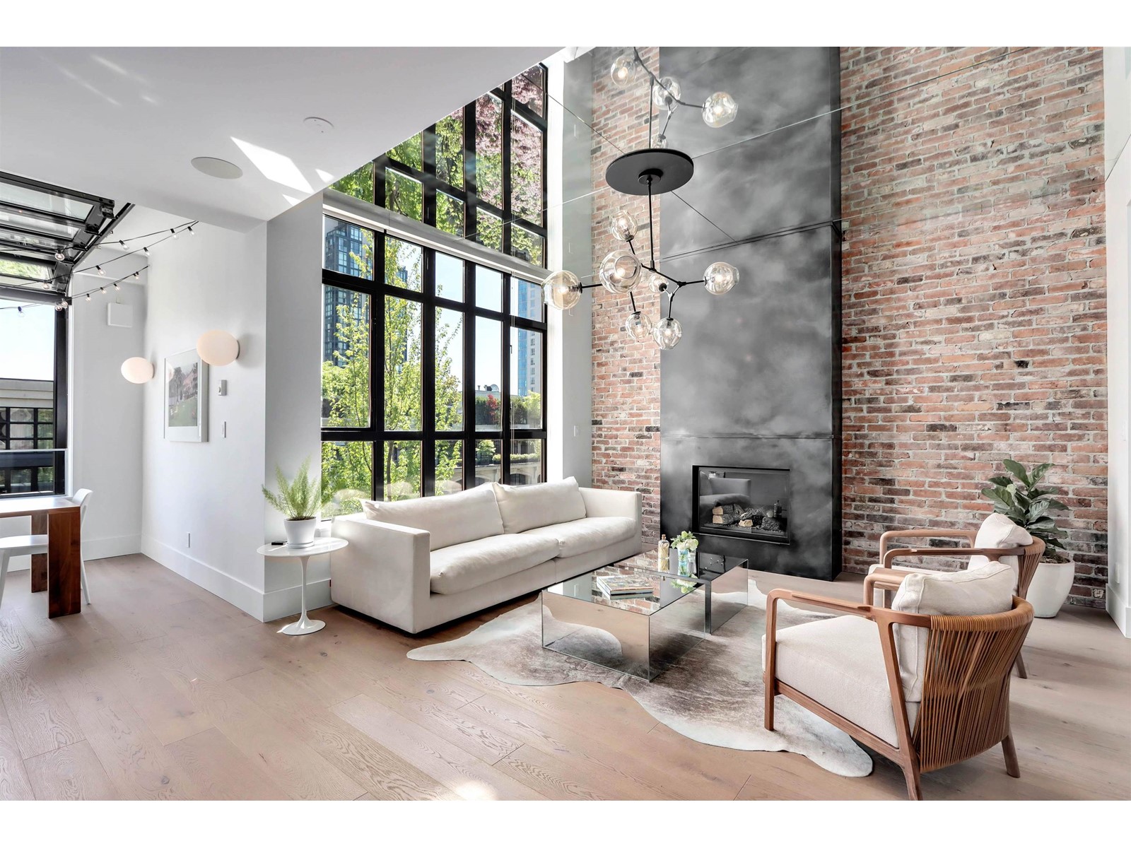 601-1241 Homer Street, Vancouver, BC, V6B 2Y9