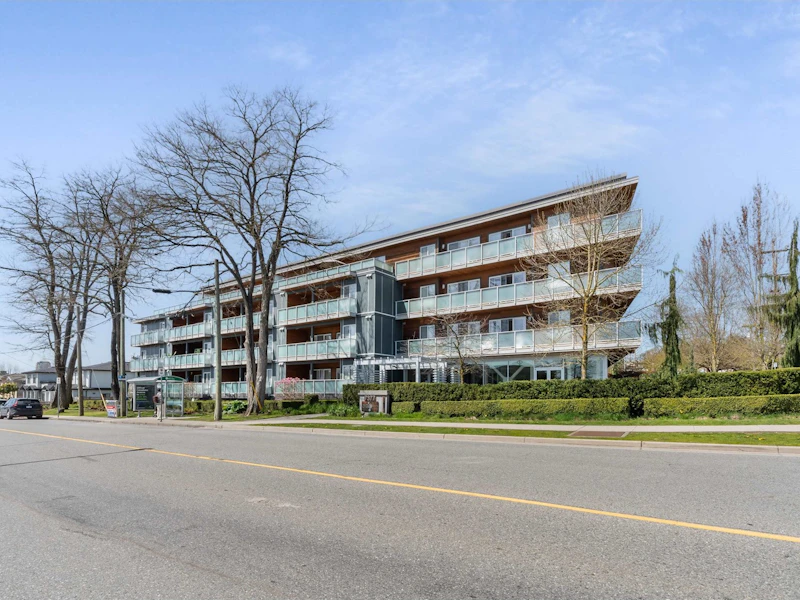 103 - 7377 14th Avenue, Burnaby BC V3N 1Z7