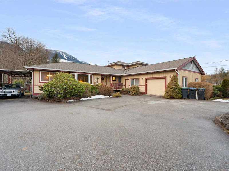 41545 Government Road, Squamish BC V0N 1H0