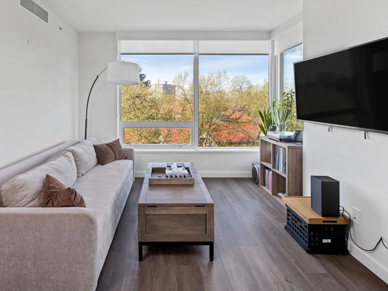 604 - 8238 Lord Street, Vancouver BC