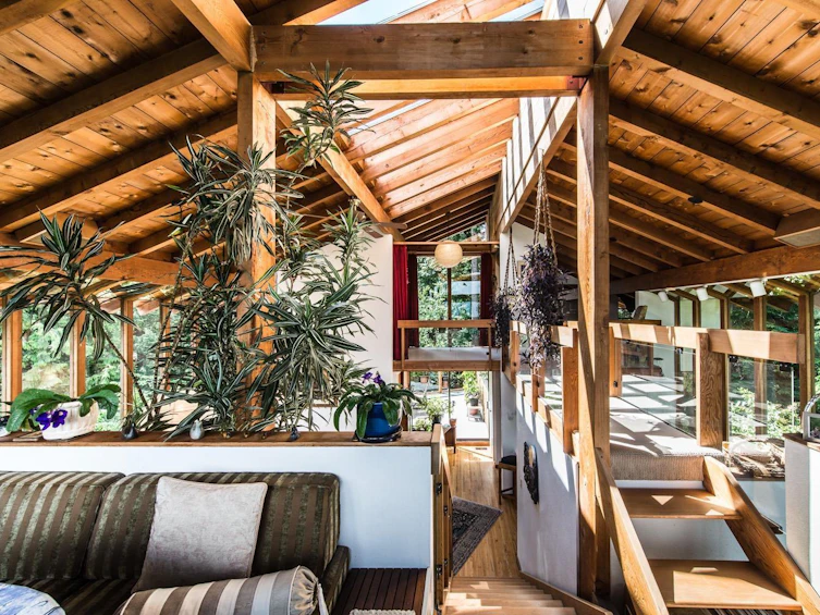 6850 Hycroft Road, West Vancouver, BC, V7W 2K8