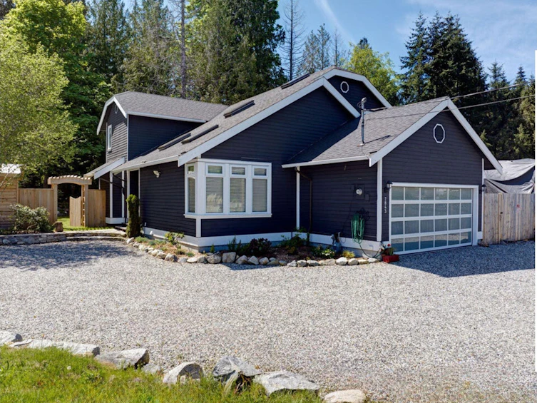 7843 Eagle Drive, Halfmoon Bay, BC, V7Z 1A3
