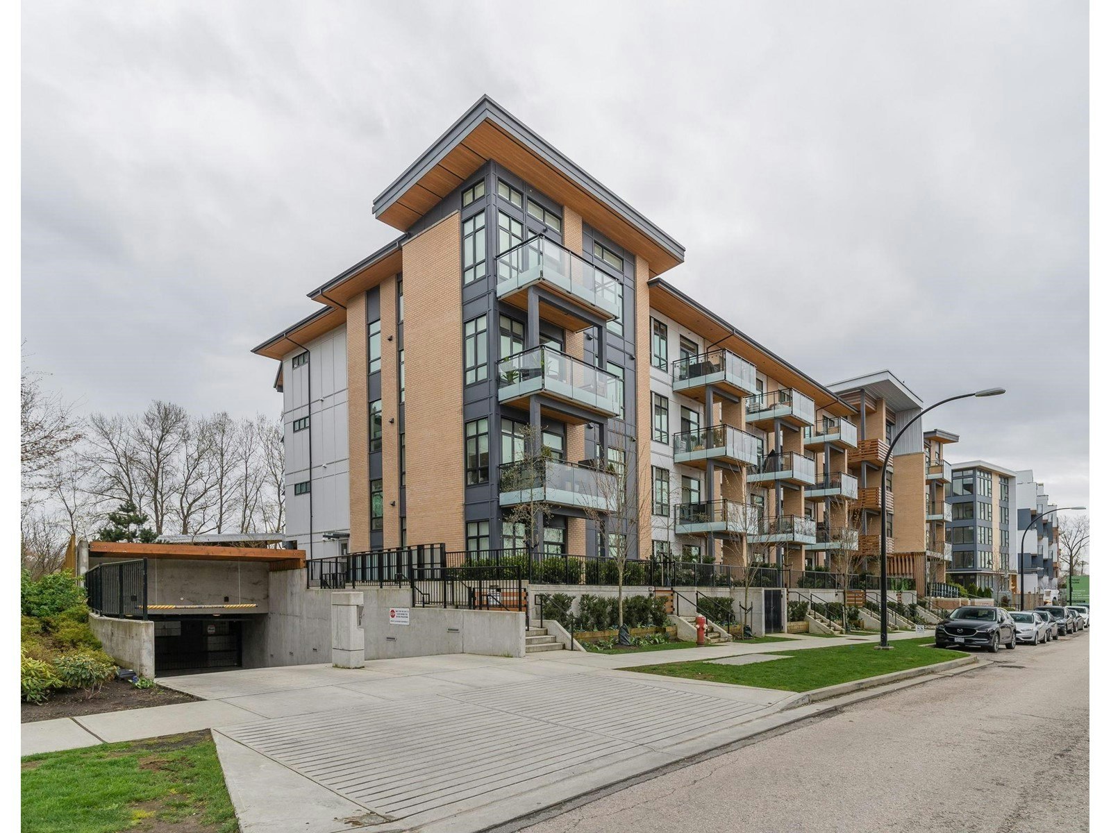 111-300 Salter Street, New Westminster, BC, V3M 0L9