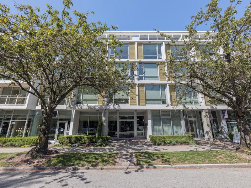 504 - 1635 W 3rd Avenue, Vancouver BC V6J 0B6
