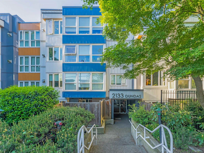 109 - 2133 Dundas Street, Vancouver BC V5L 1J7