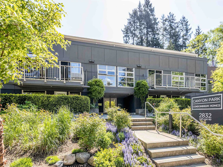 205-2832 Capilano Road, North Vancouver, BC, V7R 4H5