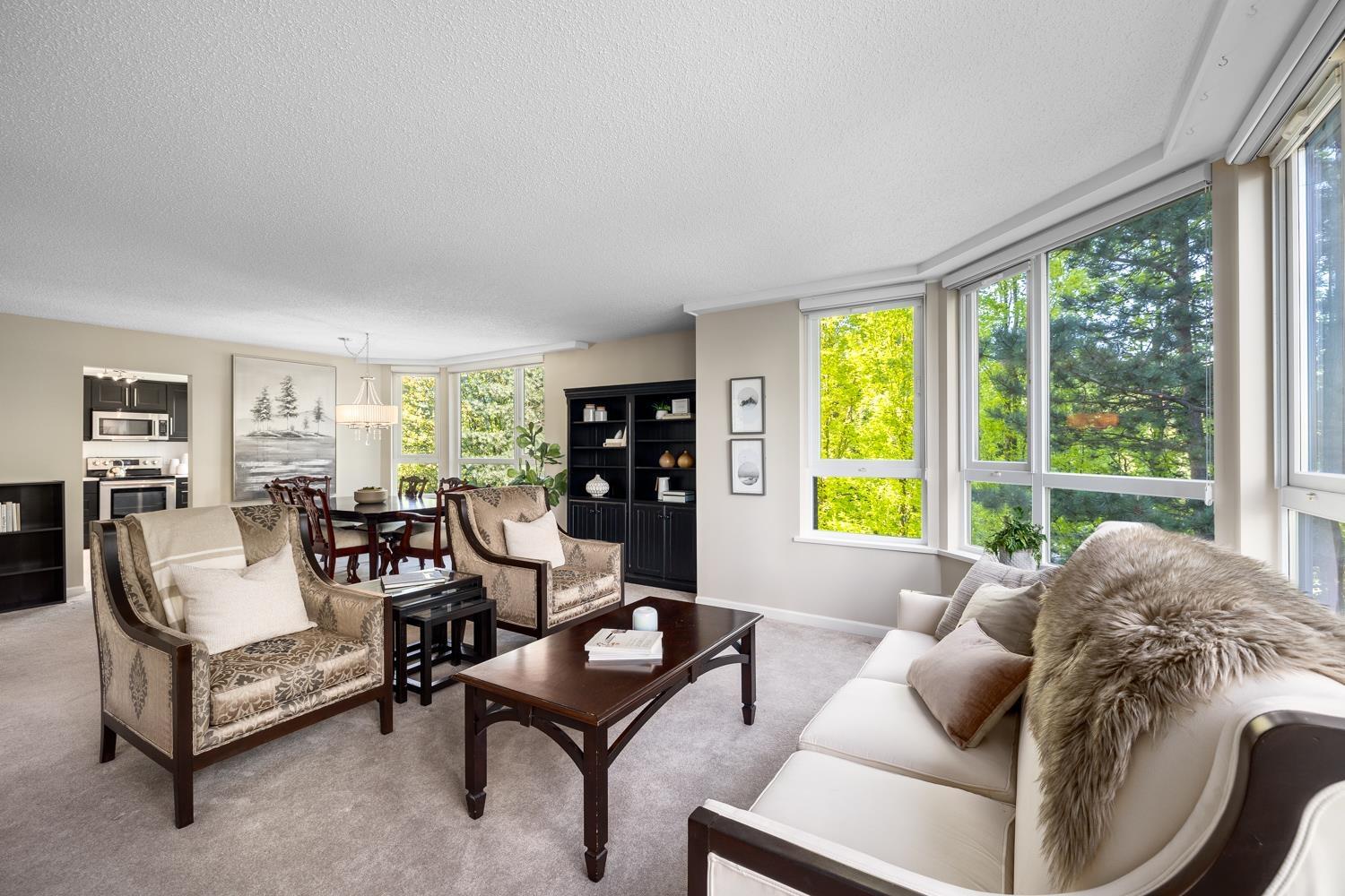 501-6152 Kathleen Avenue, Burnaby, BC, V5H 4K8