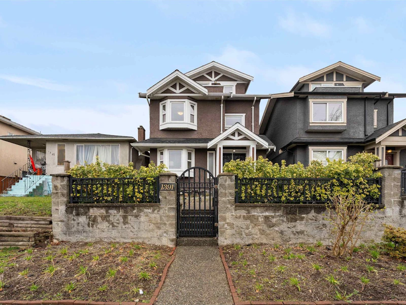 1391 E 61st Avenue, Vancouver BC V5X 2C8