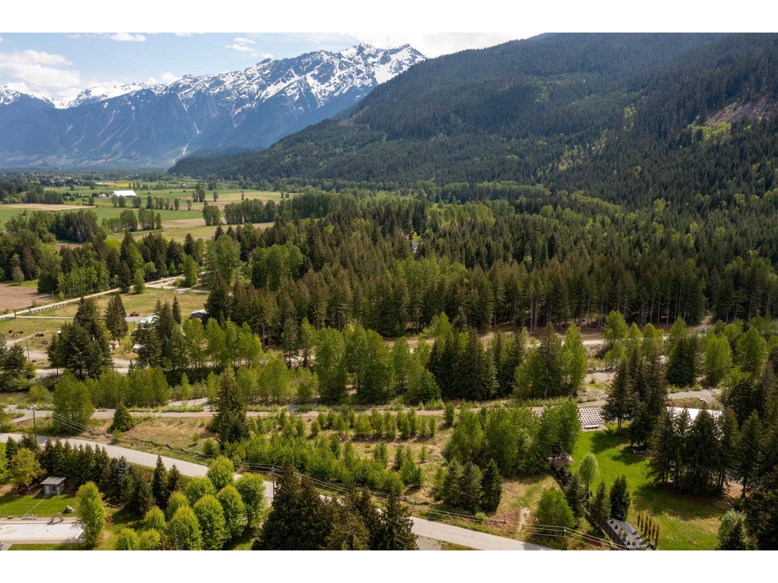 1078 Cedar Grove Road, Roberts Creek, BC, V0N 2L2