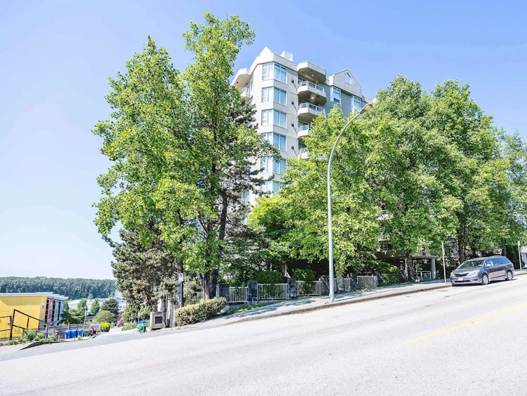 402-412 Twelfth Street, New Westminster, BC, V3M 6R2