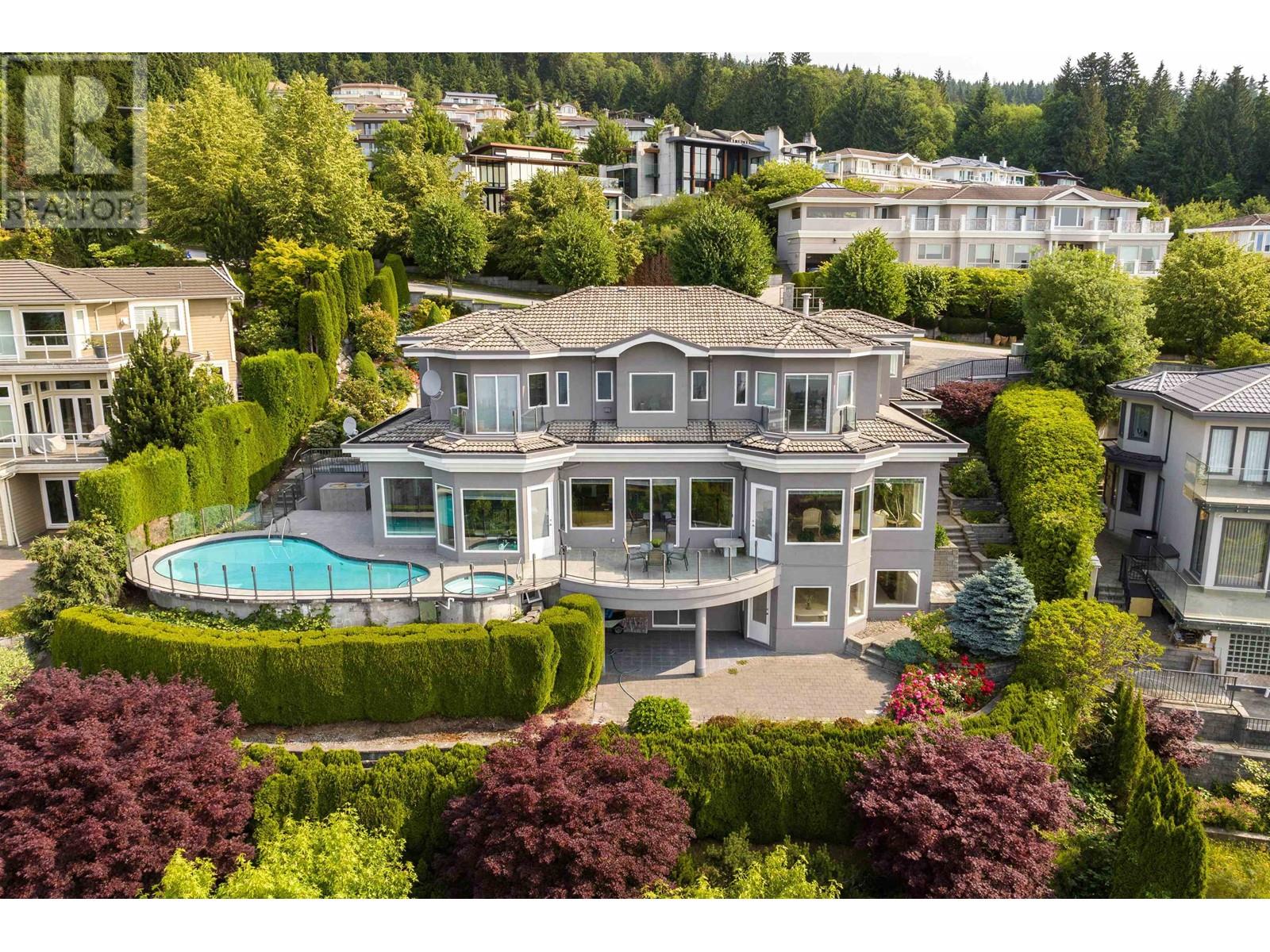 1582 Errigal Place, West Vancouver, BC, V7S 3H1