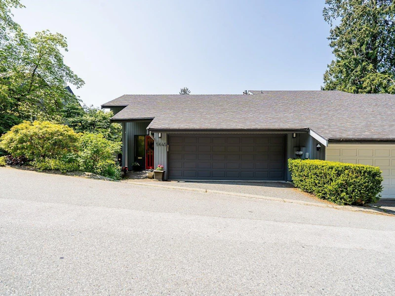 5645 Eagle Court, North Vancouver BC V7R 4V5