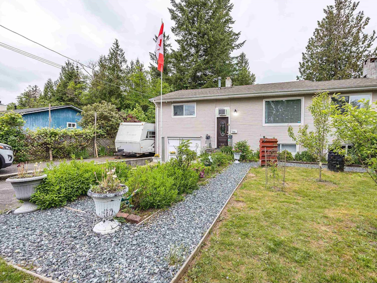 23001 126 Avenue, Maple Ridge, BC, V2X 4P4