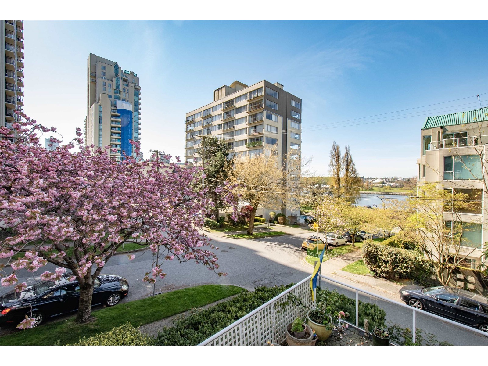204-1406 Harwood Street, Vancouver, BC, V6G 1X5