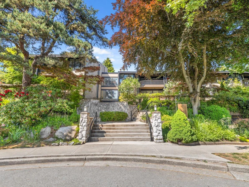 311 - 7055 Wilma Street, Burnaby BC V5E 4B1