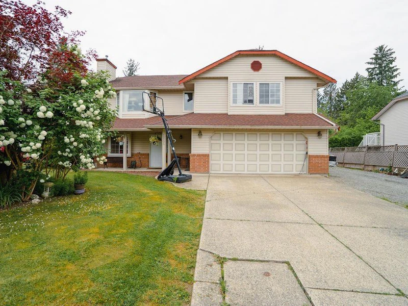 12505 231st Street, Maple Ridge BC V2X 0G1