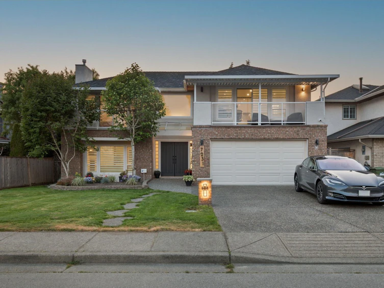 7231 Dampier Court, Richmond, BC, V7C 5W4