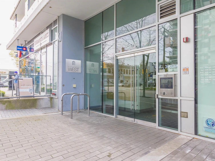 901-1783 Manitoba Street, Vancouver, BC, V5Y 0K1