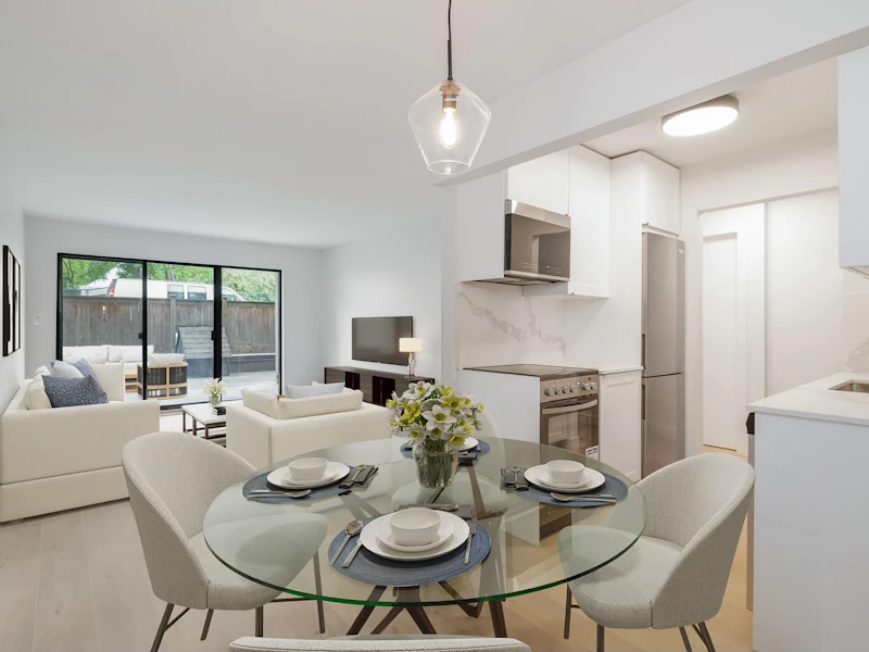112 - 975 W 13th Avenue, Vancouver BC V5Z 1P4