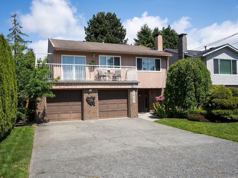 5627 52nd Avenue, Delta BC V4K 2C7