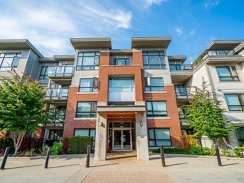 304 - 7088 14th Avenue, Burnaby BC