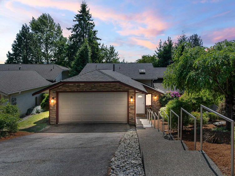 649 Thurston Close, Port Moody, BC, V3H 4J4