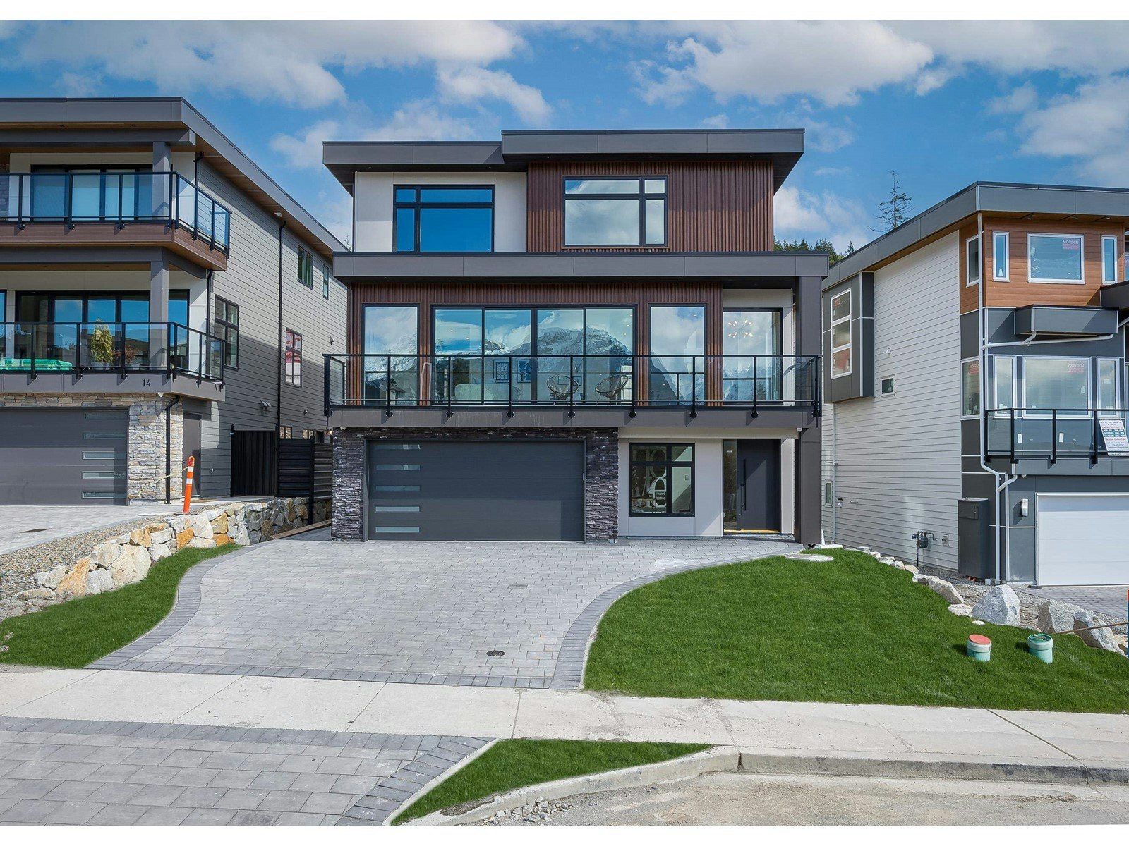 12-3385 Mamquam Road, Squamish, BC, V8B 0E3