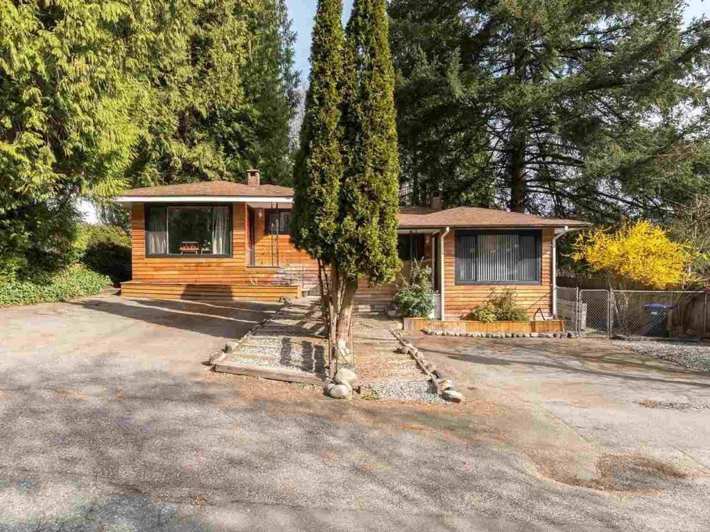 2026-2028 Columbia Street, Port Moody, BC, V3H 1W7