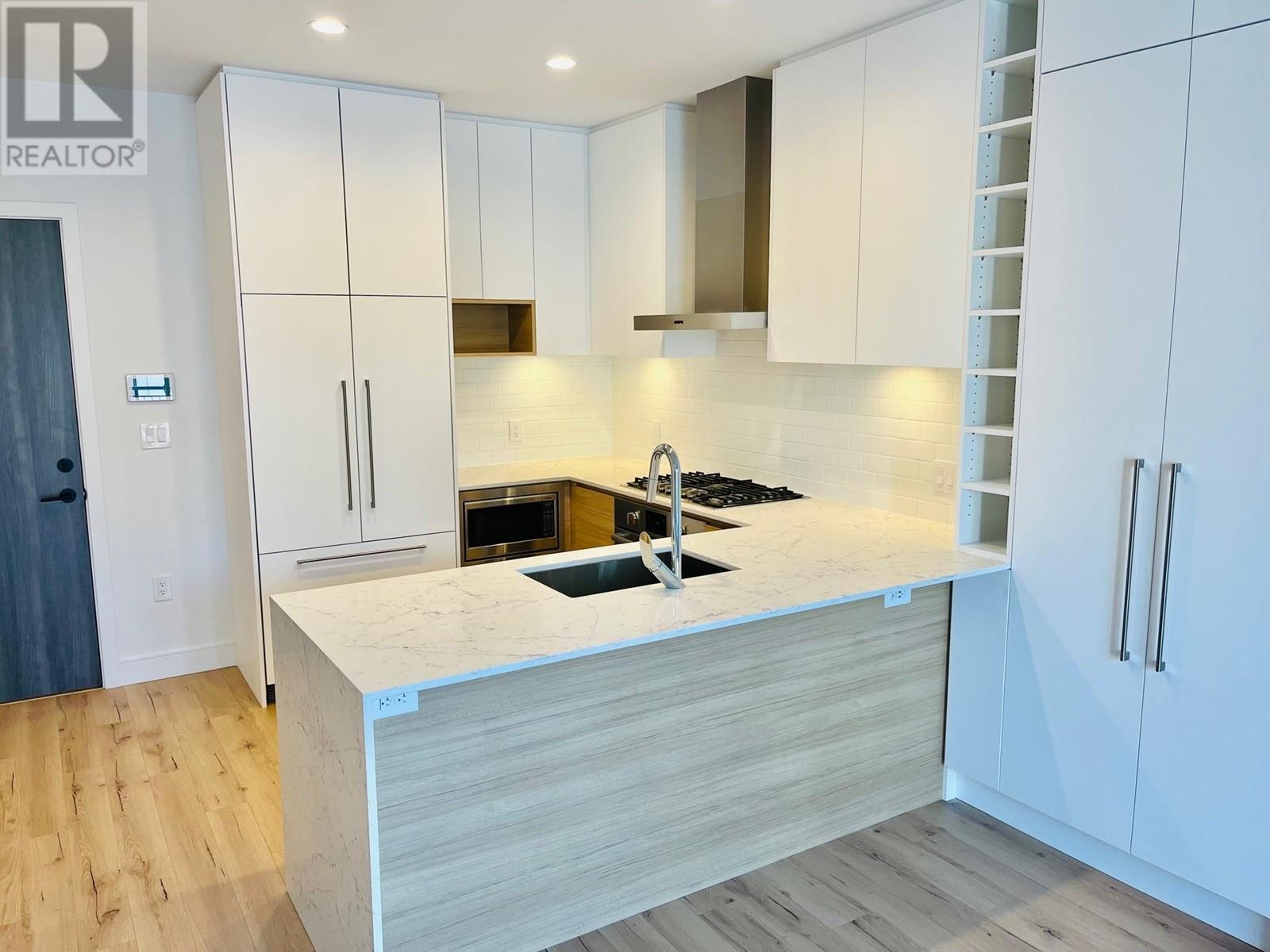 635-55 Klahanie Drive, Port Moody, BC, V3H 2R8