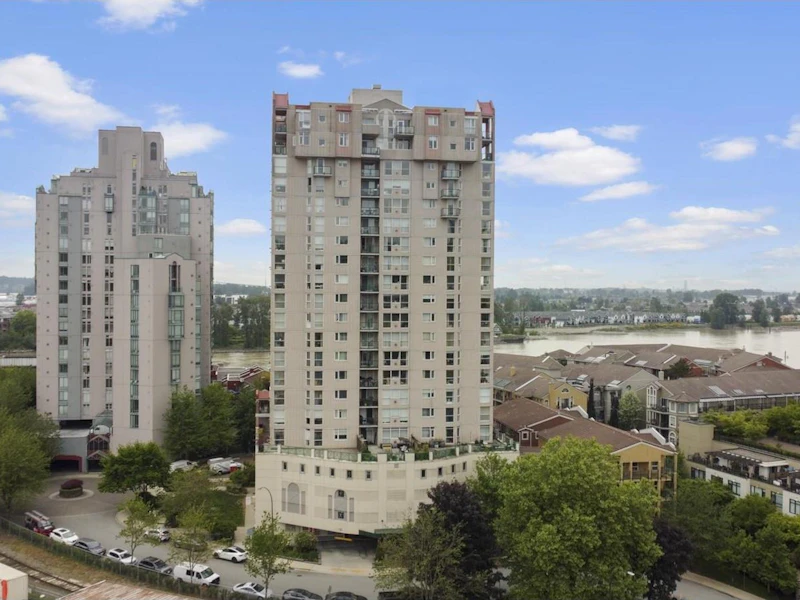 905 - 10 Laguna Court, New Westminster BC V3M 6W3