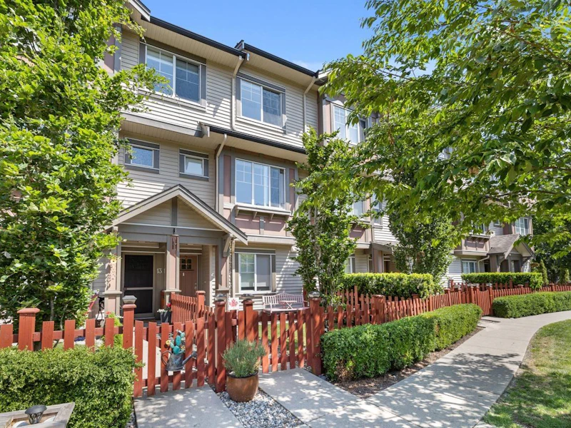 14 - 10151 240th Street, Maple Ridge BC V2W 0G9
