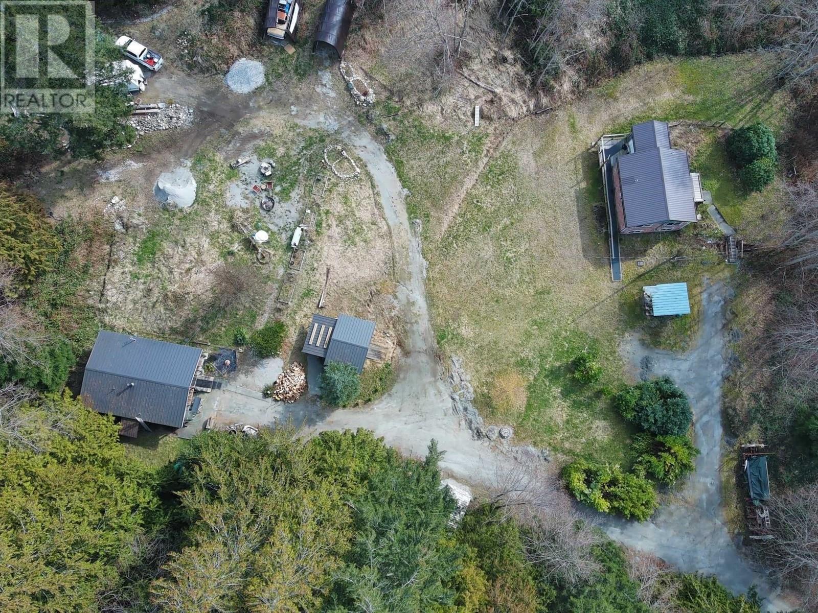 2126 Sunshine Coast Highway, Gibsons, BC, V0N 2W5